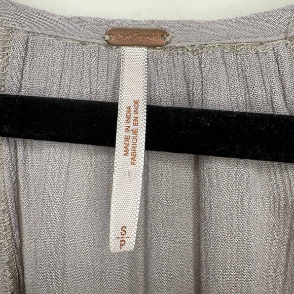 Free People Gray Beaded Embroidered Tunic Top size small - Picture 6 of 14
